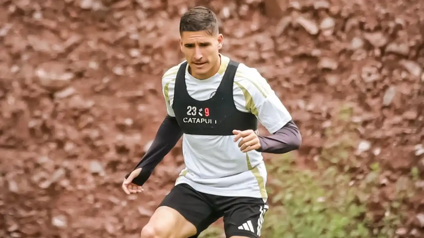 El tandilense Callejo, goleador de Cusco.