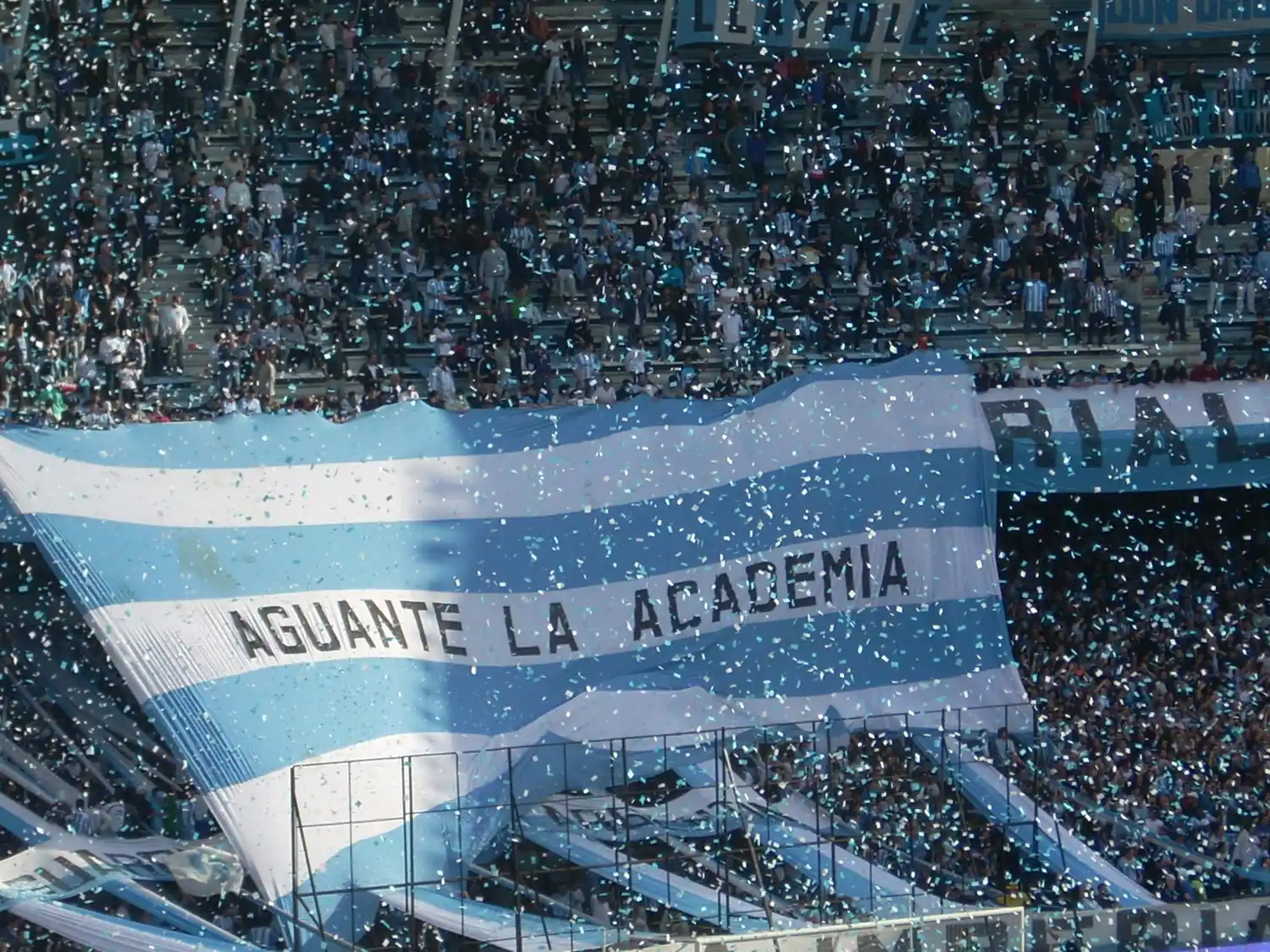 Hoy es «el día del hincha de Racing»