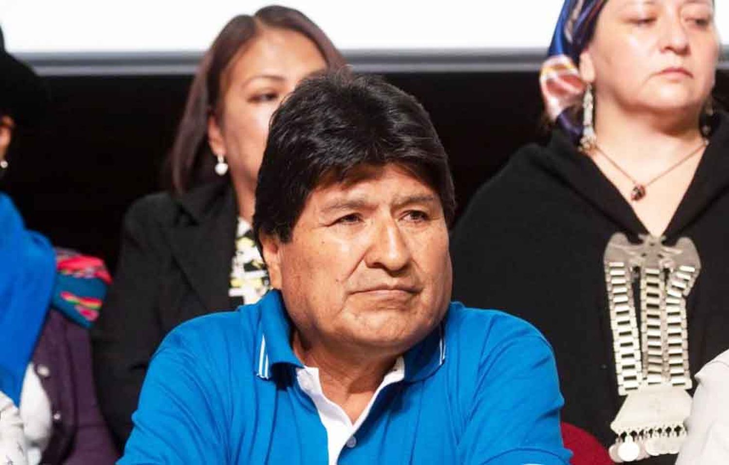 El gobierno de Bolivia denunció que Evo Morales disparó primero contra los policías que lo atacaron