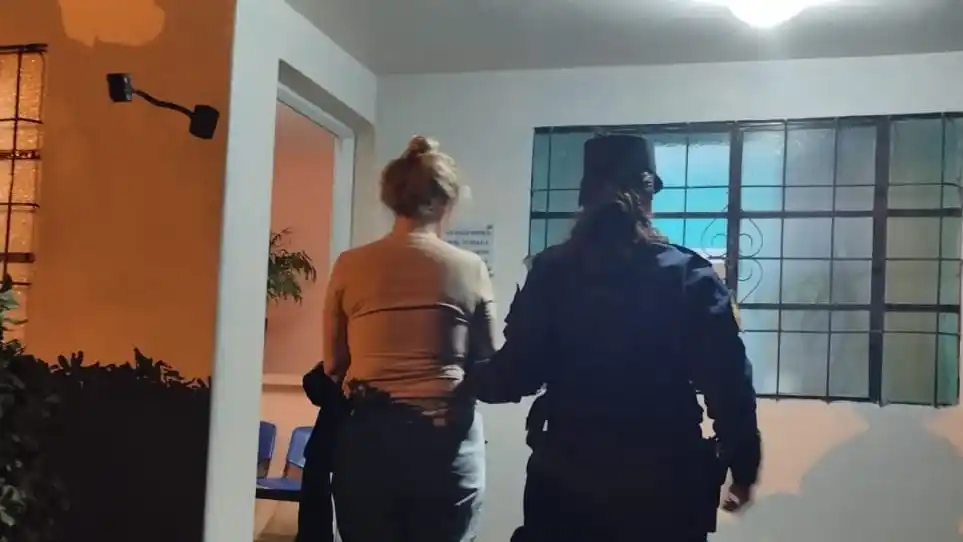 Dos personas detenidas en distintos operativos durante la noche del jueves en Victoria