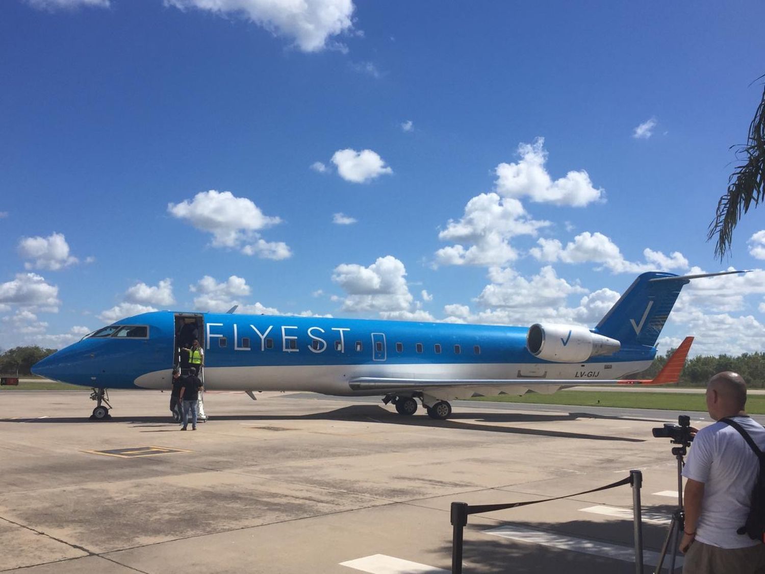 Flyest inauguró sus vuelos entre Buenos Aires y Sunchales