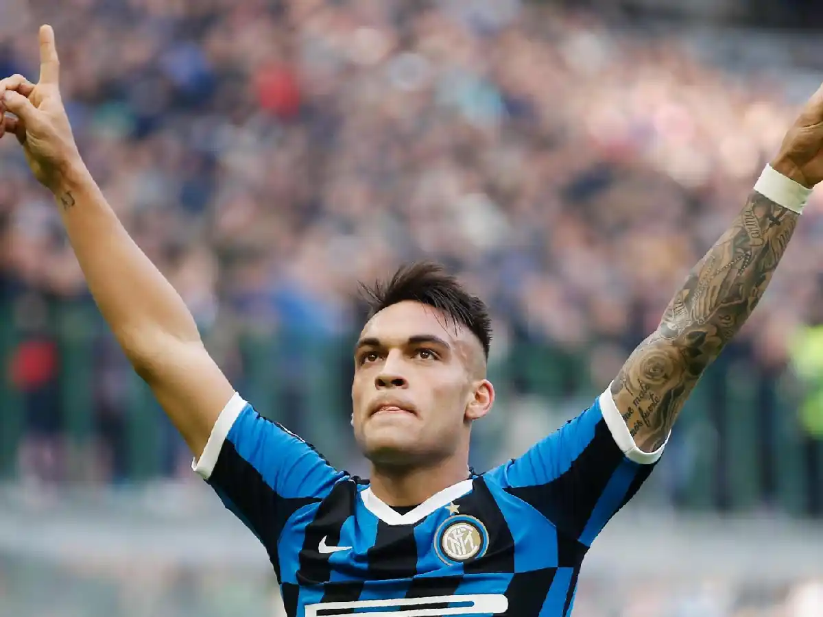 En Barcelona reflotan la chance de contratar a Lautaro Martínez ­