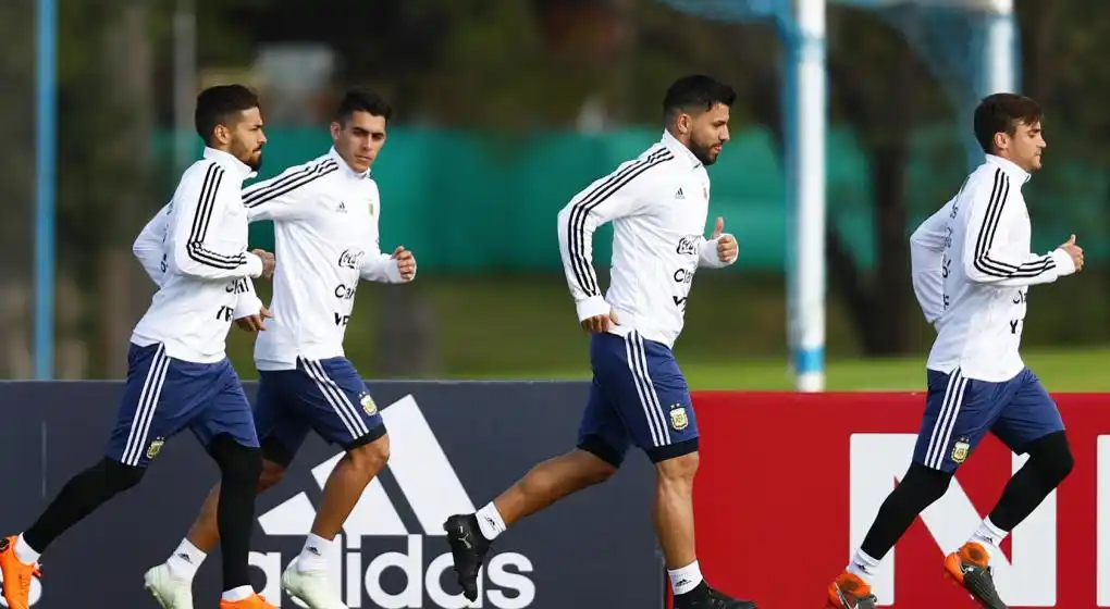 Mercado, Lo Celso y Pavón los apuntados para jugar frente a Croacia