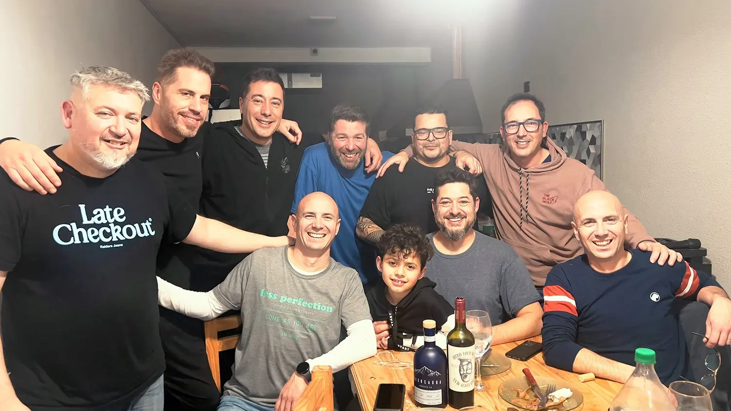 Emiliano, Alejandro, Matías, Sergio, Cristian, Charlie, Mauricio, Mariano y Silvio