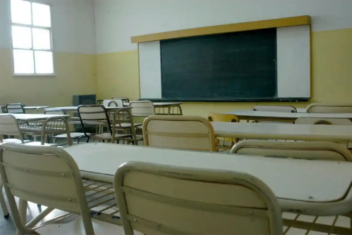 Marcha atrás: en Colón postergaron el retorno a las aulas por el aumento de casos