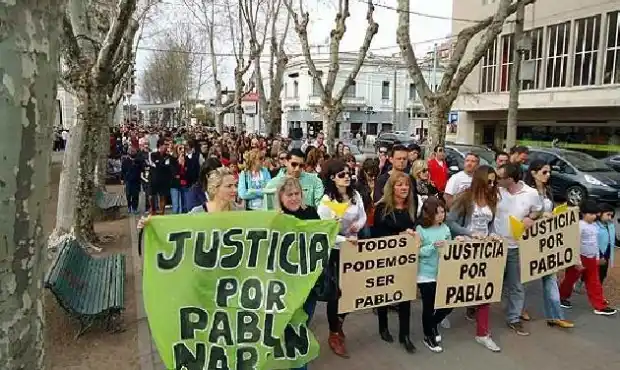 Olavarría: Vecinos marcharon por las víctimas de accidentes de tránsito