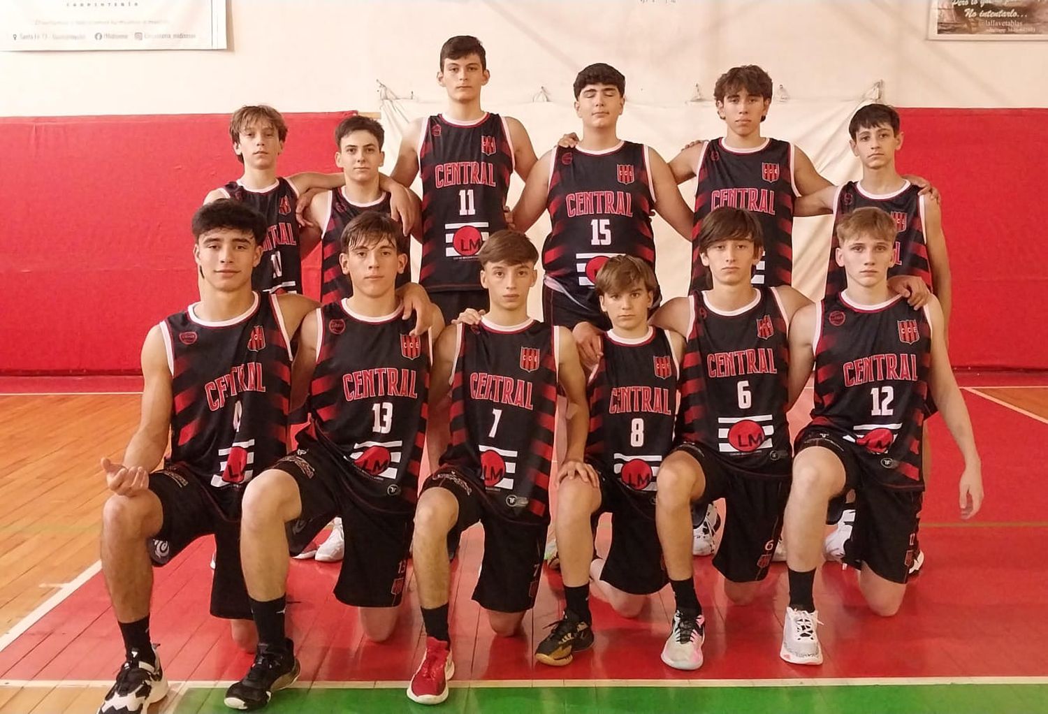 Victoria de Central Entrerriano y derrota de Neptunia en el inicio de la semifinal de la Liga Formativa U15