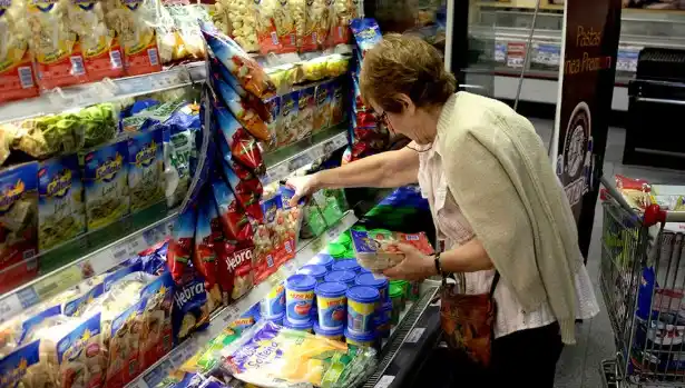 Ecolatina calcula que el incremento de los haberes será 5 puntos superior a la inflación de 2017.