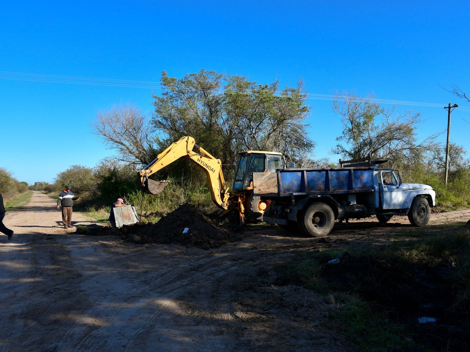 Obras municipales en distintos barrios de la ciudad