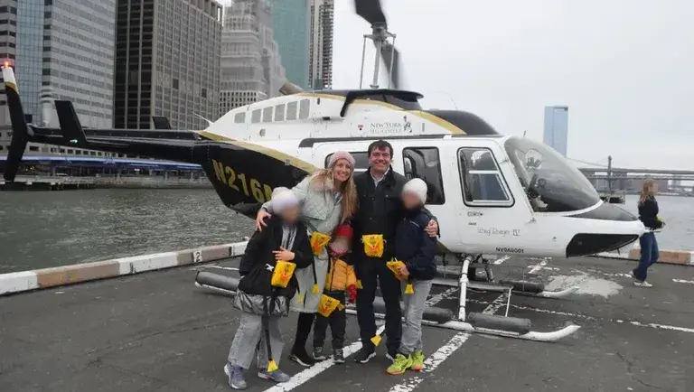 Nueva York conmocionado por el accidente aéreo que se llevó la vida de todos sus tripulantes.