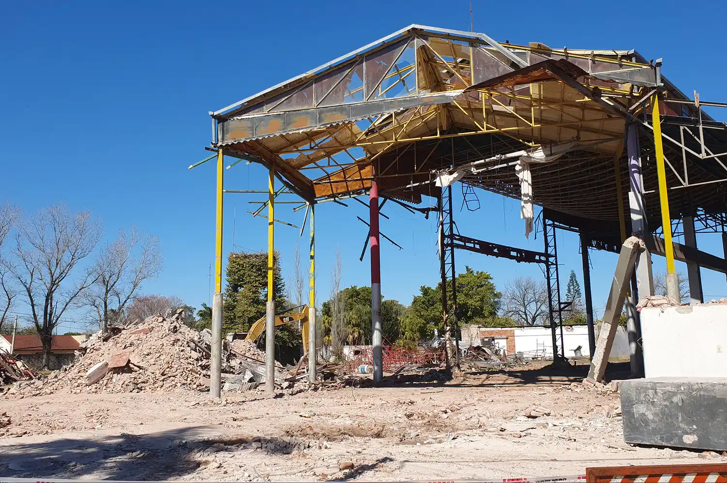 Demolición La Fábrica Disco - 1