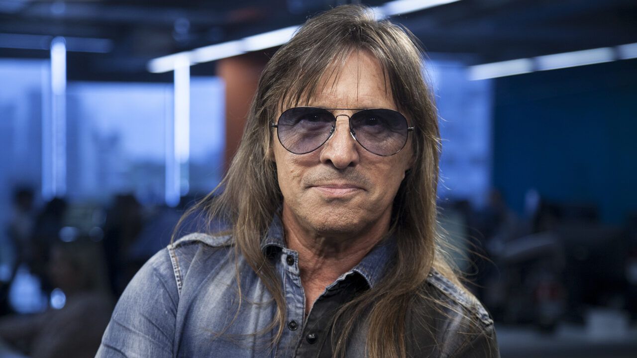 En plena gira llega al norte santafesino Adrián Barilari