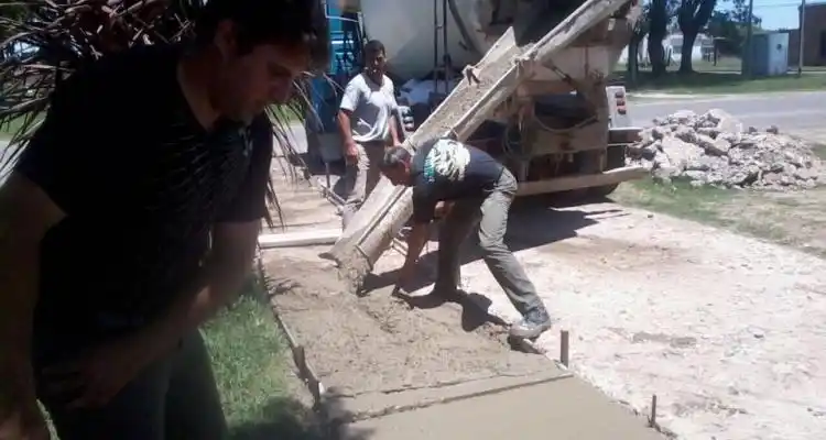 Río Tala: Reparan acceso a una escuela para garantizar accesibilidad