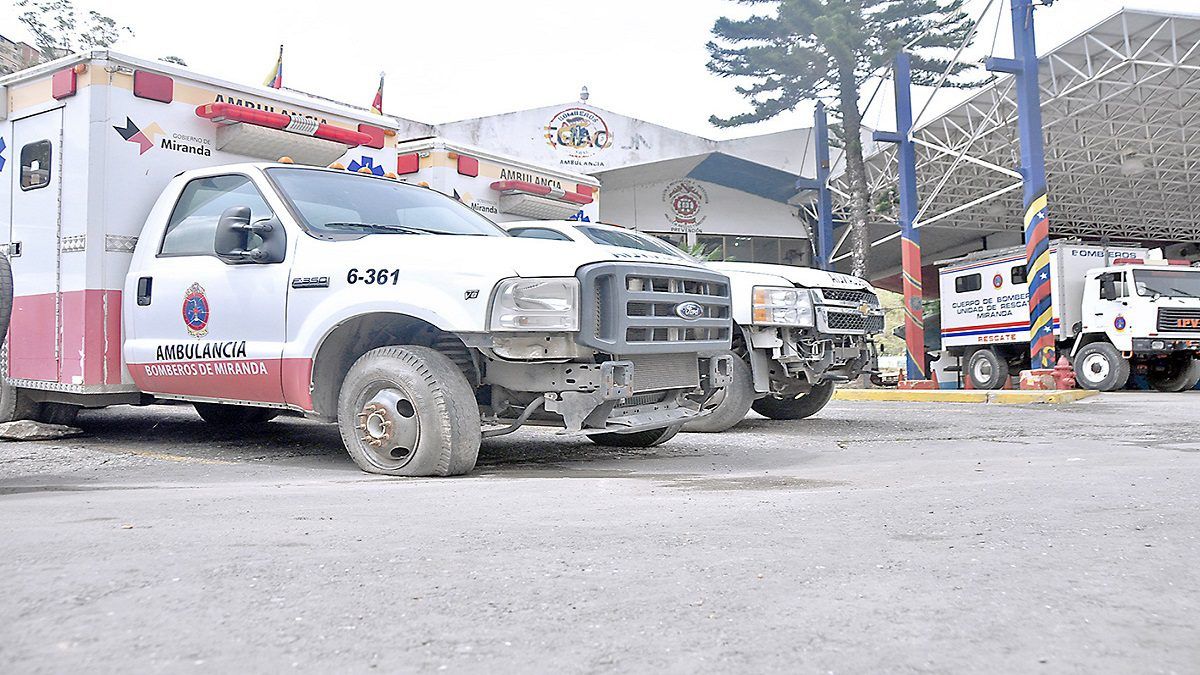 ¡LAMENTABLE! Denuncian escasez extrema de ambulancias para atender a Caracas y Miranda