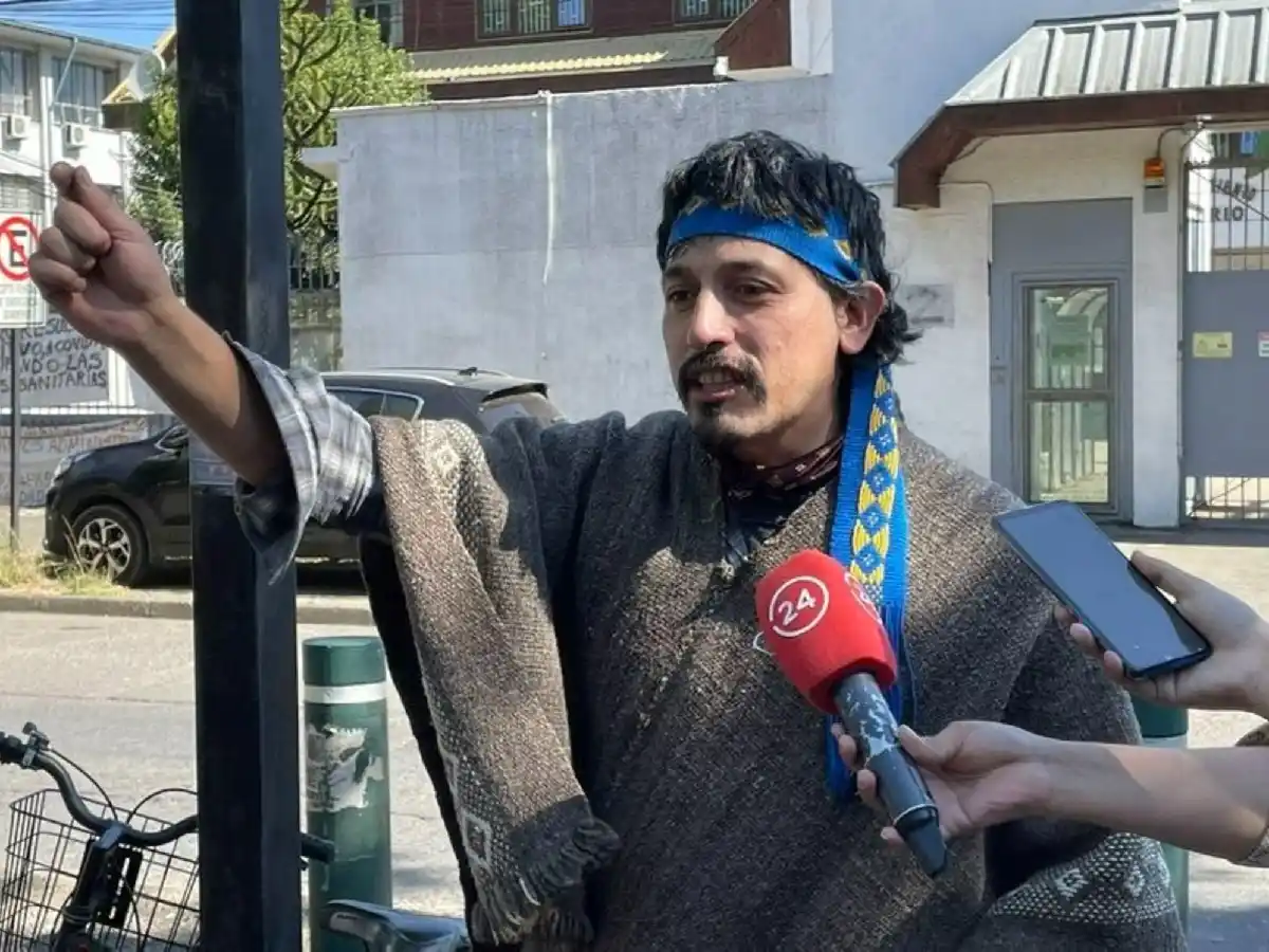 Jones Huala está prófugo: no se presentó ante la Justicia chilena luego de que revoquen su libertad