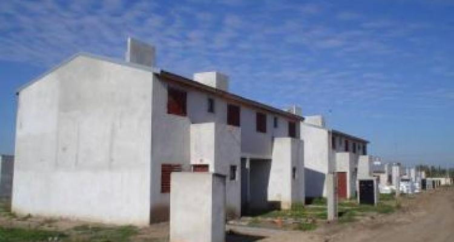 Gestiones para construir más casas en el Barrio Arcor