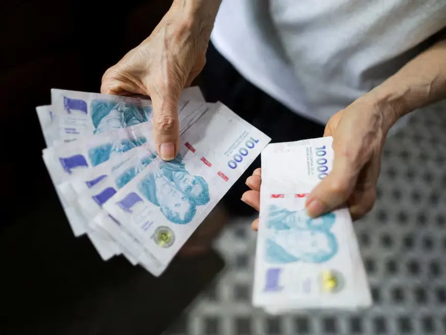 Los bajos ingresos son la principal preocupación para casi el 50 % de los argentinos