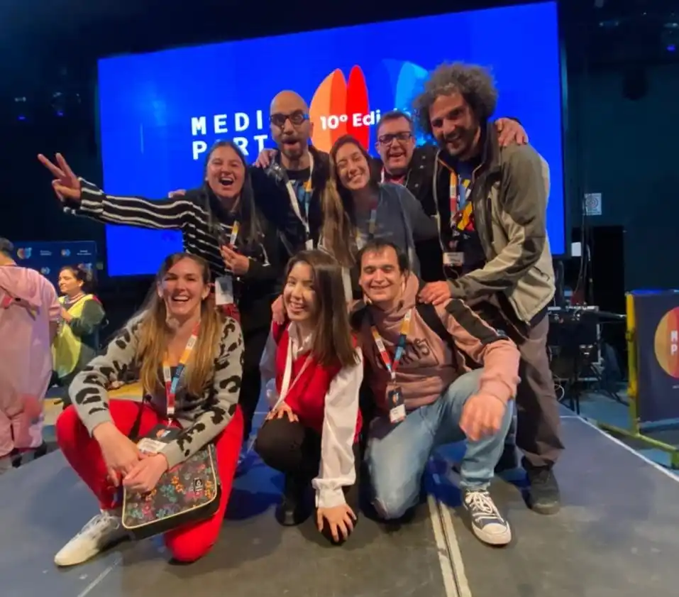 Mención Especial de la hackatón al proyecto Observatorio de Medios presentado por periodistas y desarrolladores de seis provincias