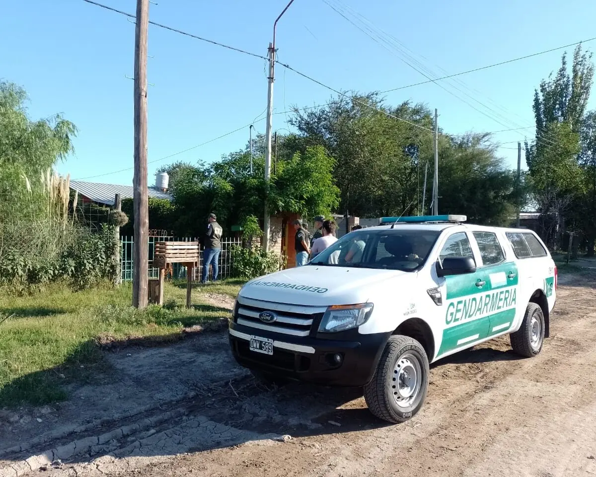 Allanamiento en General Cerri por tenencia de material de abuso sexual infantil
