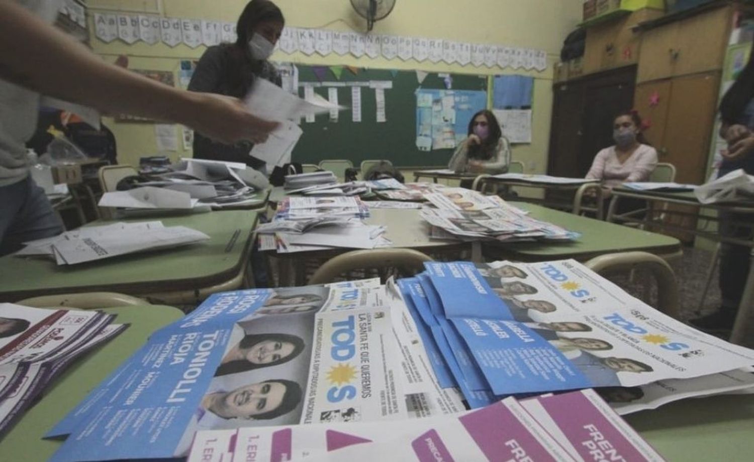 Juntos por el Cambio aventaja al Frente de Todos en Santa Fe