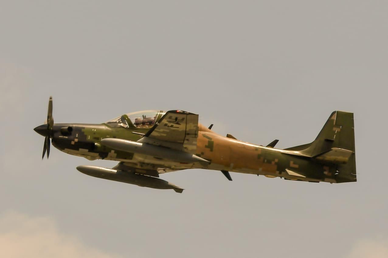 Perú aprueba la compra de 12 aviones subsónicos para combatir el narcotráfico