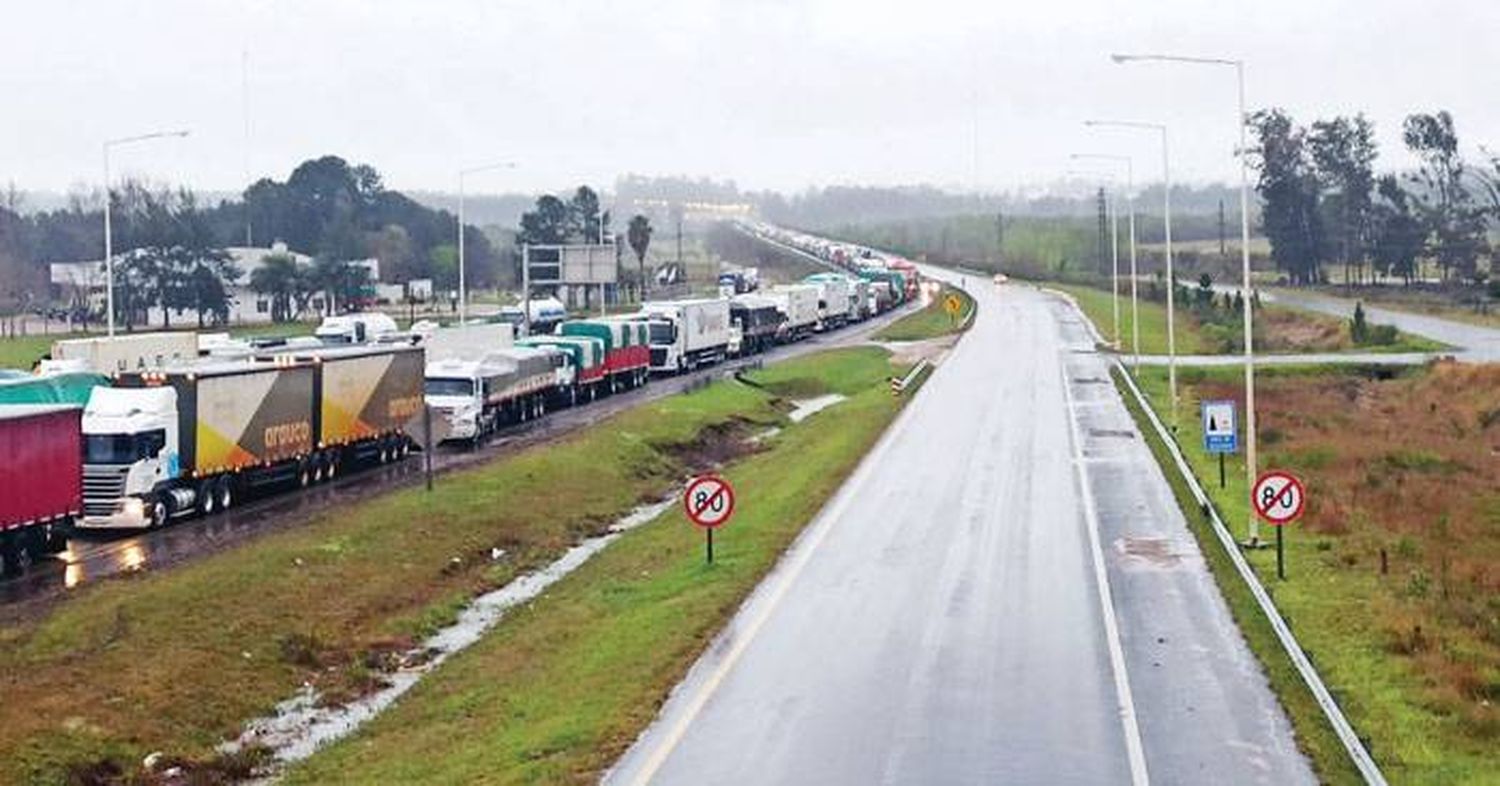 Corte total en la autovía José Gervasio Artigas