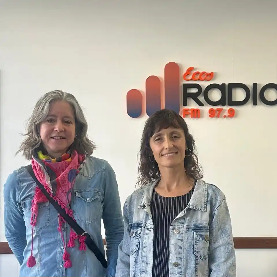 Instituto Nº 31. La regente Mariela Marti y la vicedirectora Magalí Chiochetti en Ecos Radio