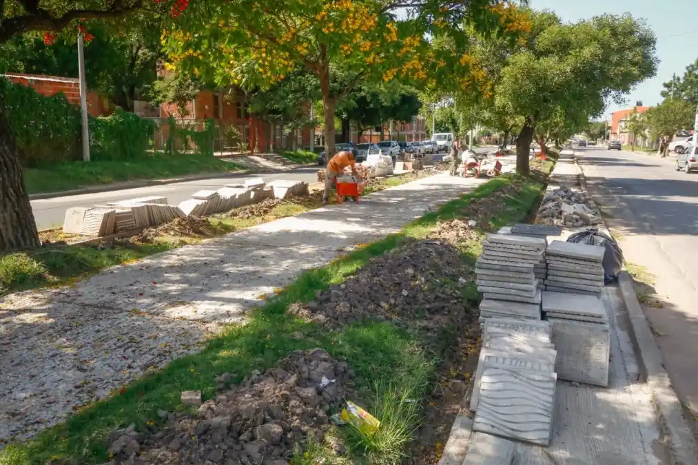 La cooperativa Los Mellis comenzó con la obra en la zona del boulevard 2 de Abril
