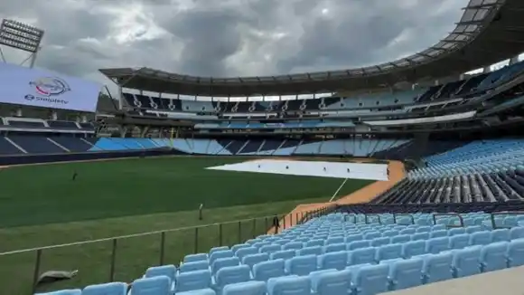 SERIE DEL CARIBE DE LUJO: Leones emocionados y en estadios que están como tacitas de plata