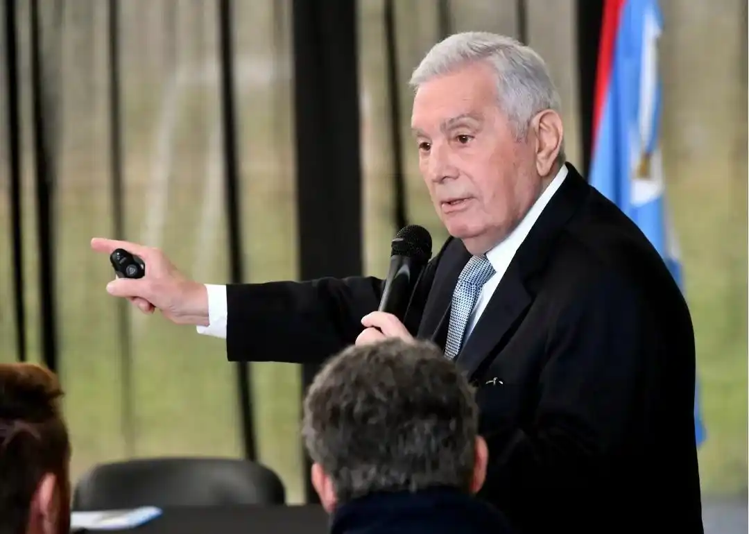 Motta subrayó la necesidad de ganar competitividad y recuperar mercados internacionales.