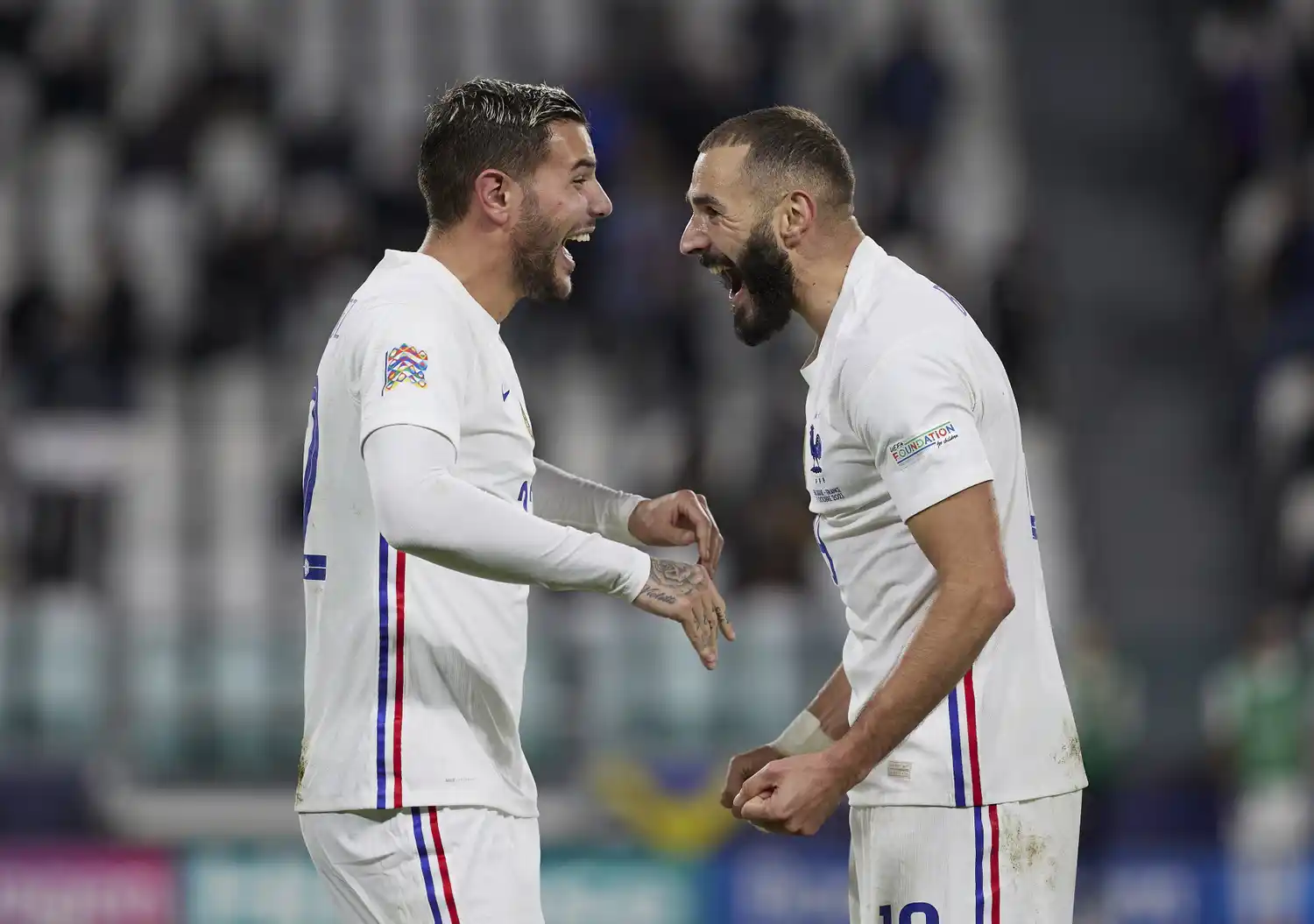 Theo Hernández y Benzema, protagonistas de Francia.
