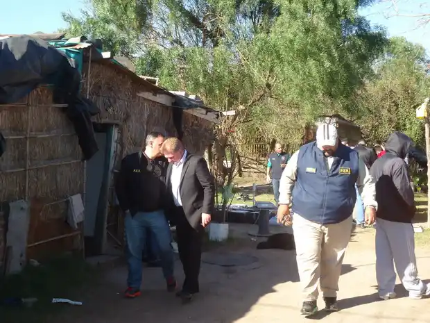La Policía allanó una casa por robo y hallaron 396 kilos de marihuana 