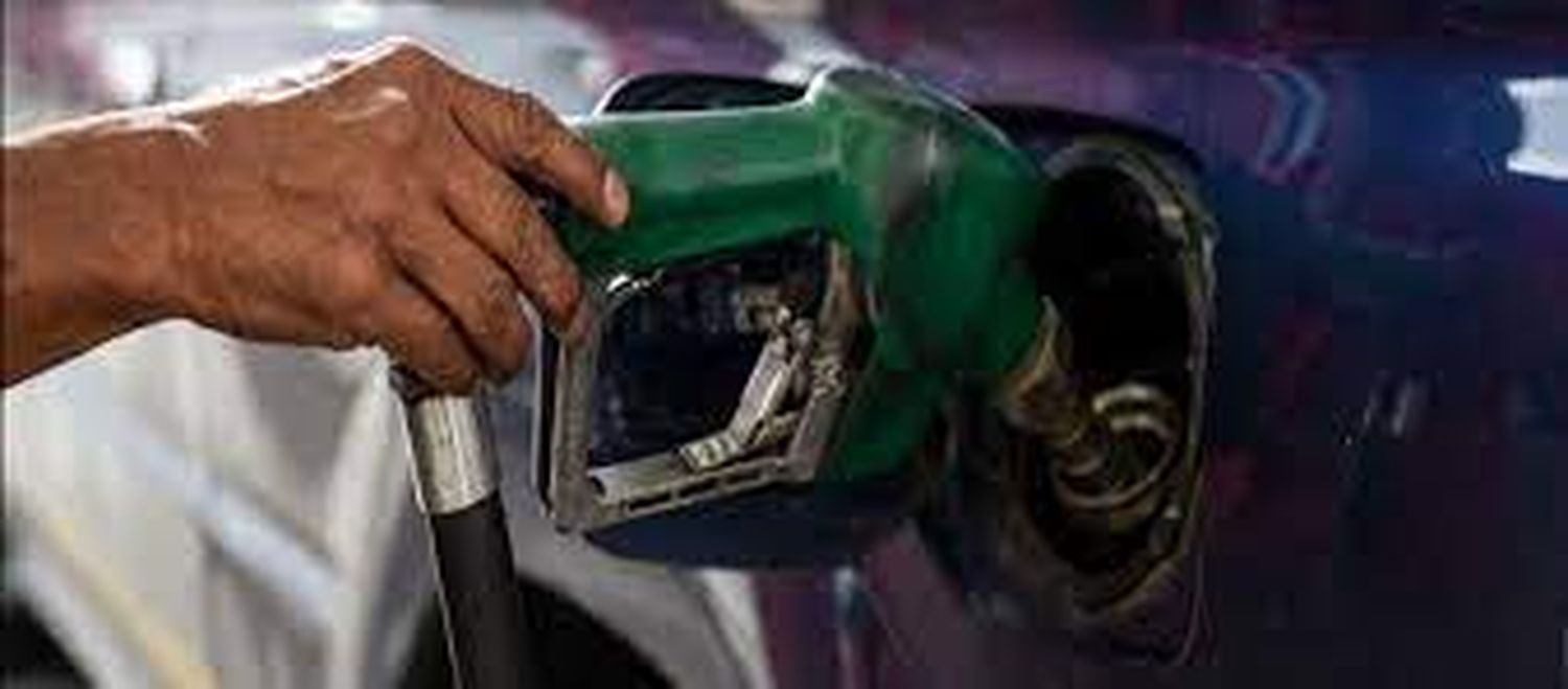 Sectores productivos esperan autorización para importar gasoil