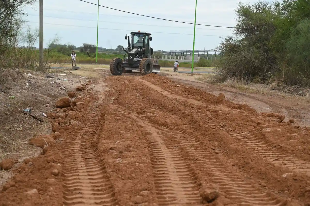 Mejora vial: Trabajan en el empalme de la calle Florida con el Acceso Sur