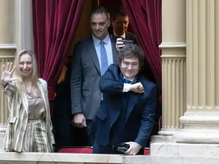 El caso $LIBRA pone en guardia a los 
Milei y a todo el área presidencial punzó