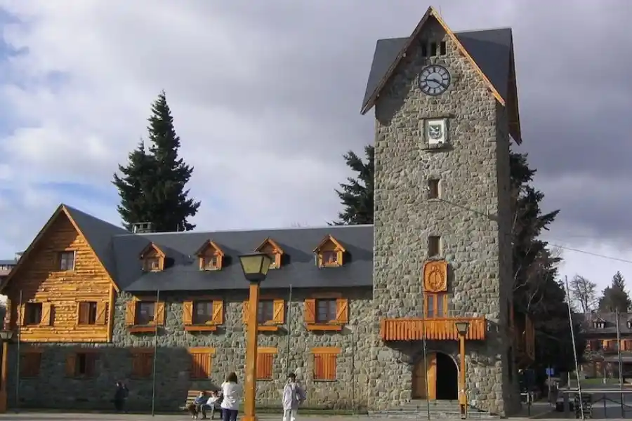 Una estudiante de La Plata murió durante su viaje de egresados en Bariloche