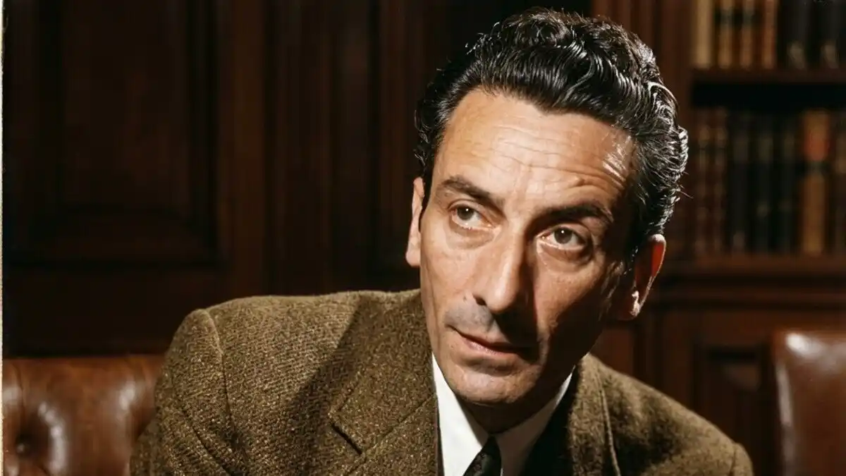 A 125 años de su nacimiento, la figura de Enrique Santos Discépolo vuelve a cobrar fuerza como uno de los grandes nombres de la cultura argentina.