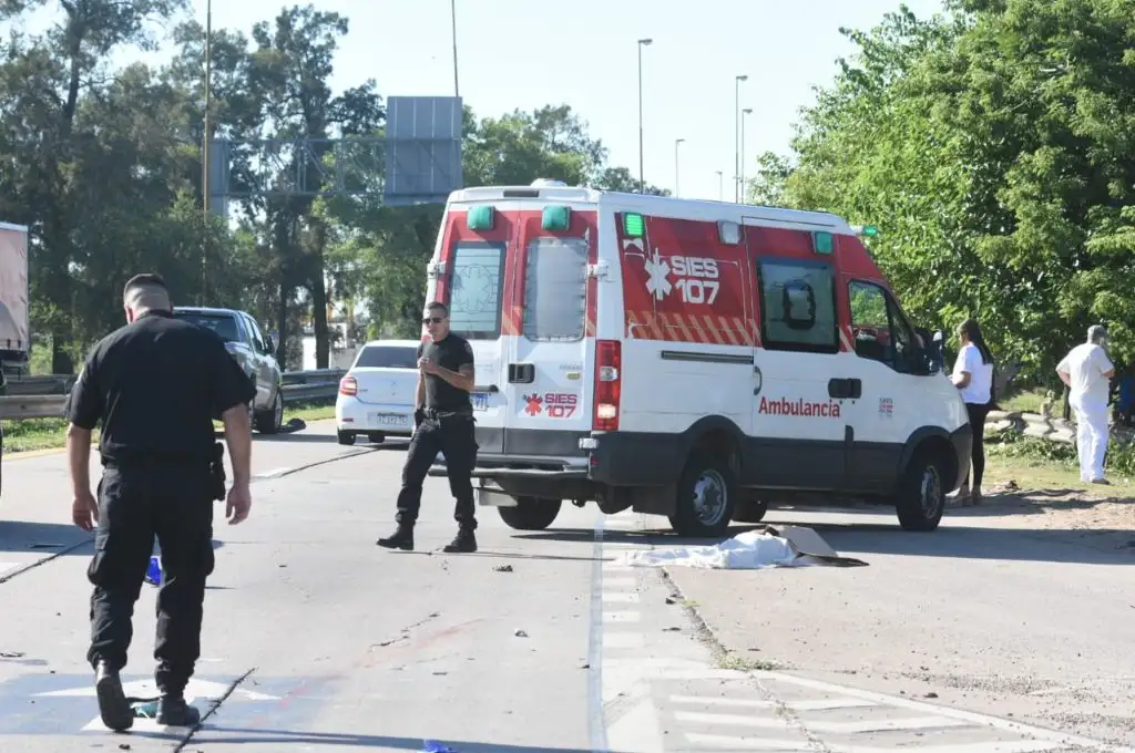Accidente fatal en Av. ex Mar Argentino: una persona fallecida