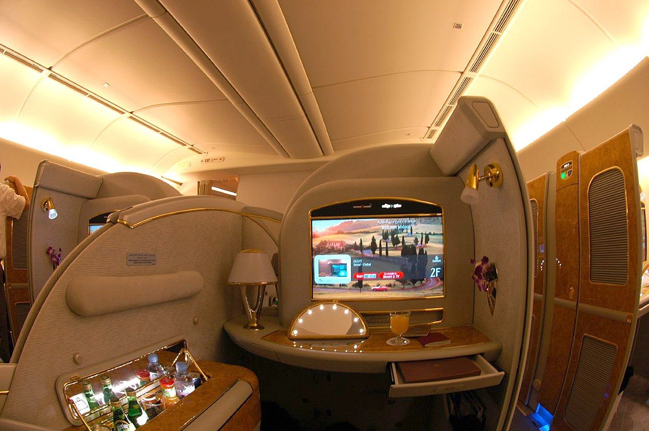 Emirates revela los primeros destinos a los que volará con sus renovados Boeing 777