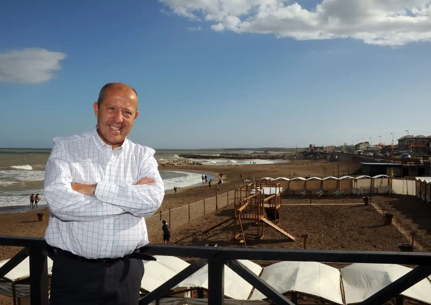 Intendente Paredi inauguró la temporada estival en Mar Chiquita 