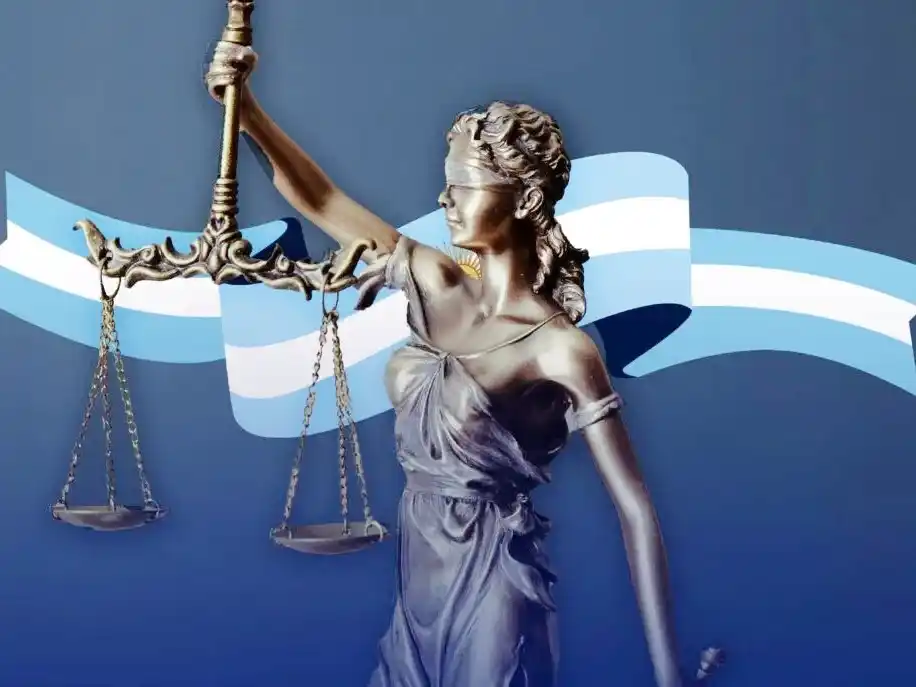 Colegios de Abogados de todo el país acudieron a la justicia contra la reforma laboral