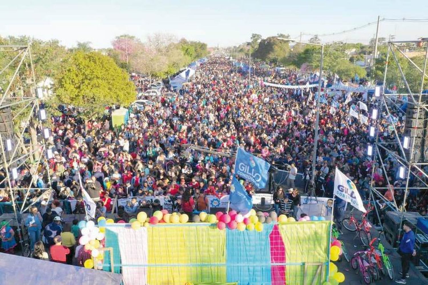 Mes de las Infancias: con masiva concurrencia 
se desarrolló la primera jornada de festejos