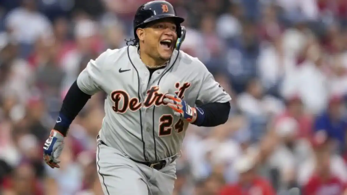 ¡IMPARABLE! En su camino a la leyenda Miguel Cabrera igualó a Alex Rodríguez (VIDEO)