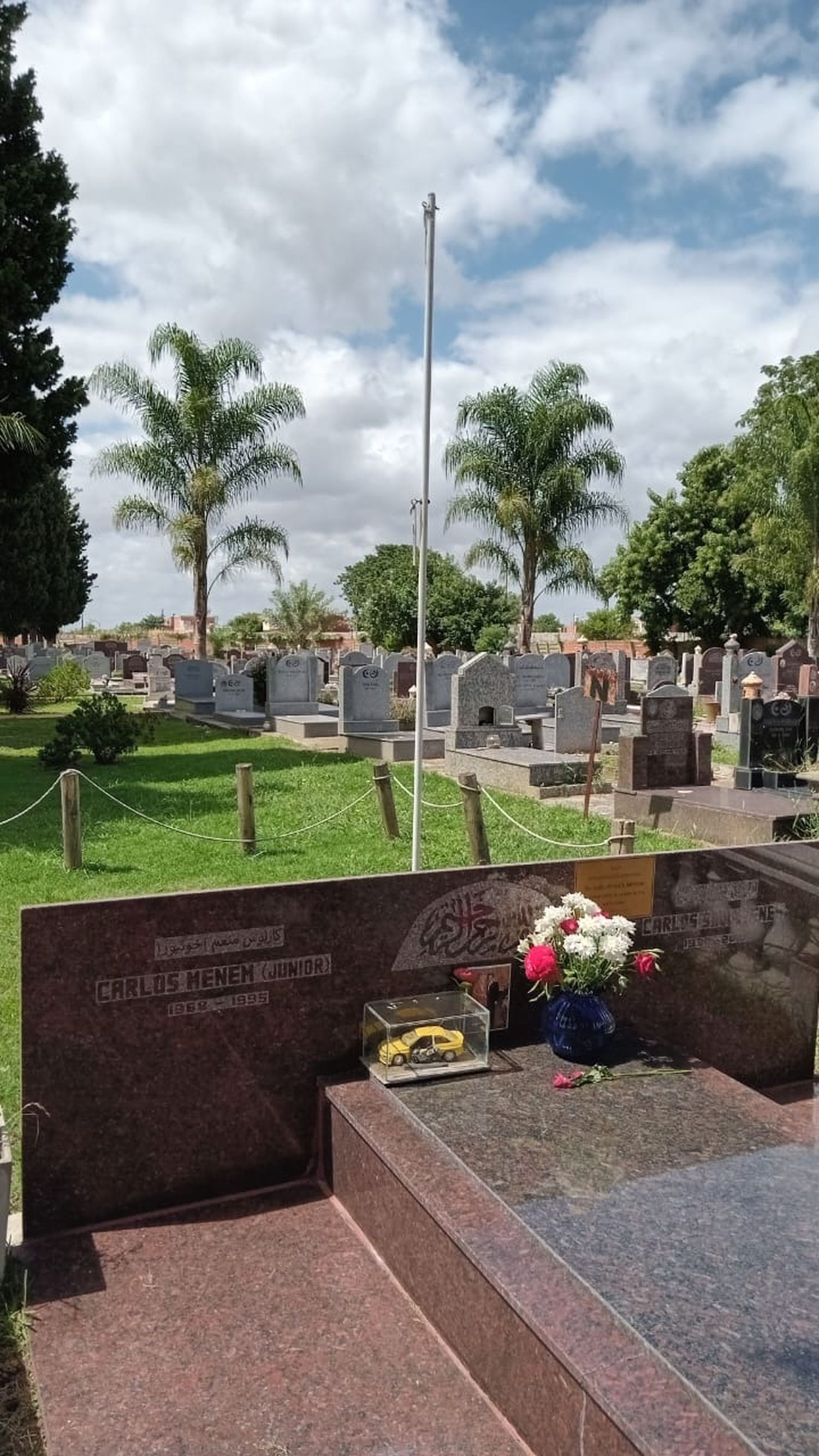 La tumba de Carlos Menem Jr.