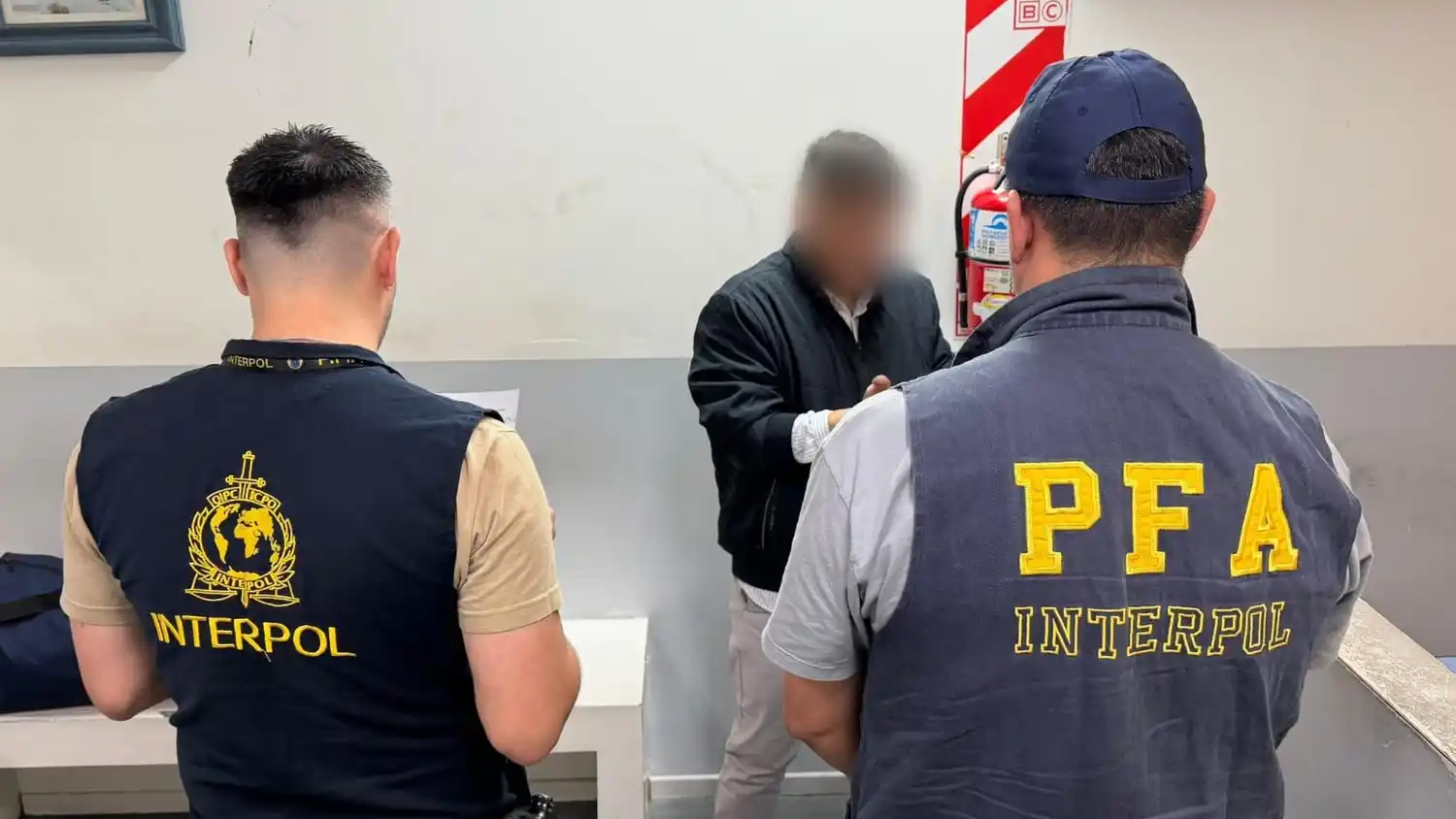 El sujeto fue aprehendido tras una investigación internacional.