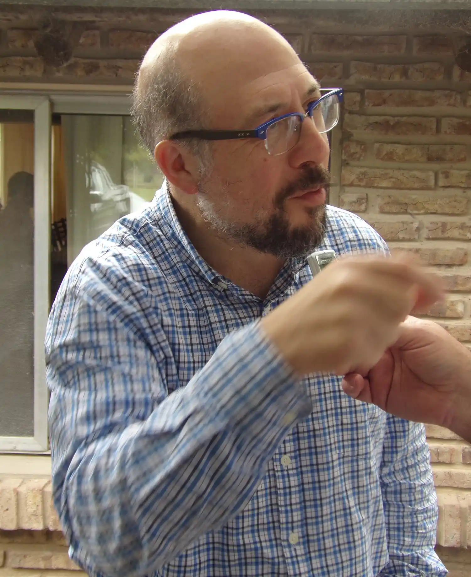 “A muchos intendentes no les alcanzan los recursos porque pretenden resolver los problemas de a uno”