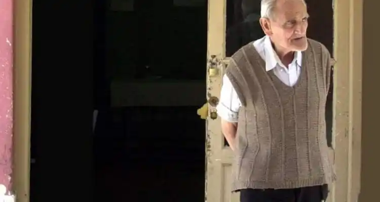 Crece la alerta por redes  que atienden a ancianos  para quedarse con sus bienes