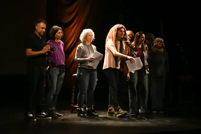 Tuvo lugar la apertura del festival Narrar Hoy en el teatro municipal Brazzola