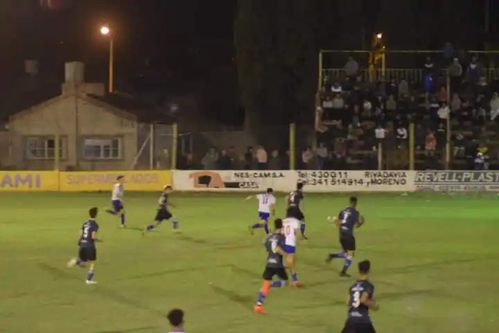 Venado Tuerto: fue a ver un partido de fútbol y le robaron 1.650.000 pesos