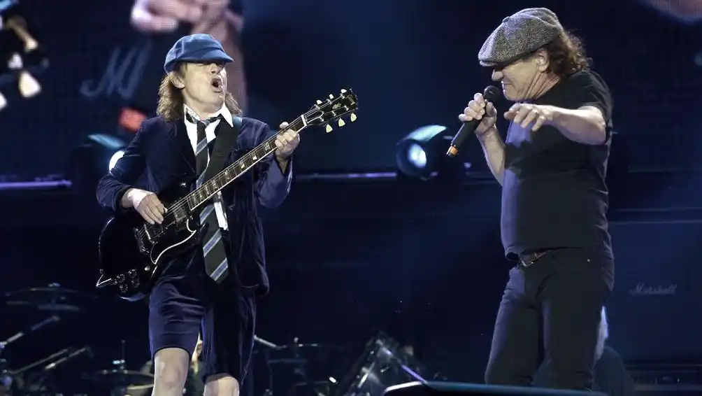 El primer anticipo de su esperado disco muestra a un AC/DC en estado puro